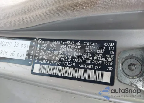 1999 Mercedes-Benz Sl 500 z USA, uszkodzony, nr VIN WDBFA68F2XF173379